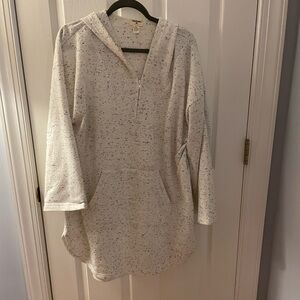 World Market 0/S fits all hooded lounge dress.  Super cute.